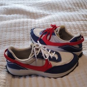 Nike Waffle Debut Swoosh  size 10.5 Mens